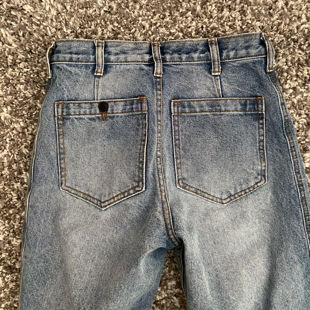 (SOLD ON CURTSY) brandy melville polly jeans